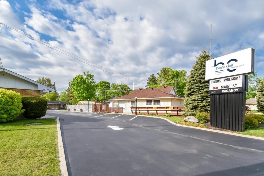 Beach Club By Beach1 Motel Wasaga Beach Bagian luar foto